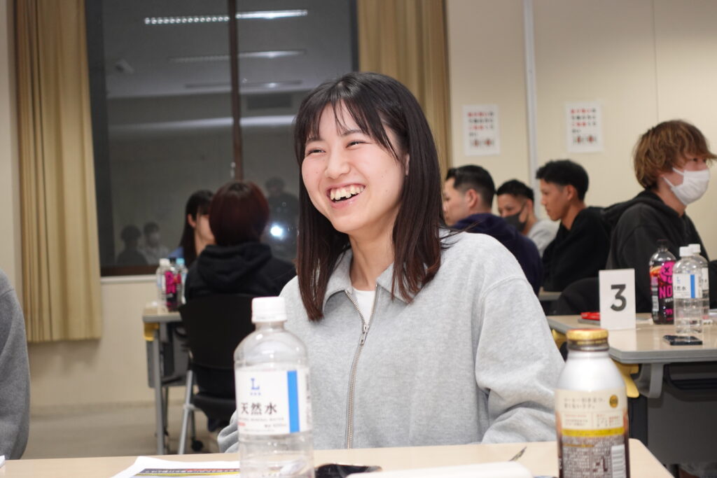 ドクターストレッチでお客様と向き合うスタッフの様子