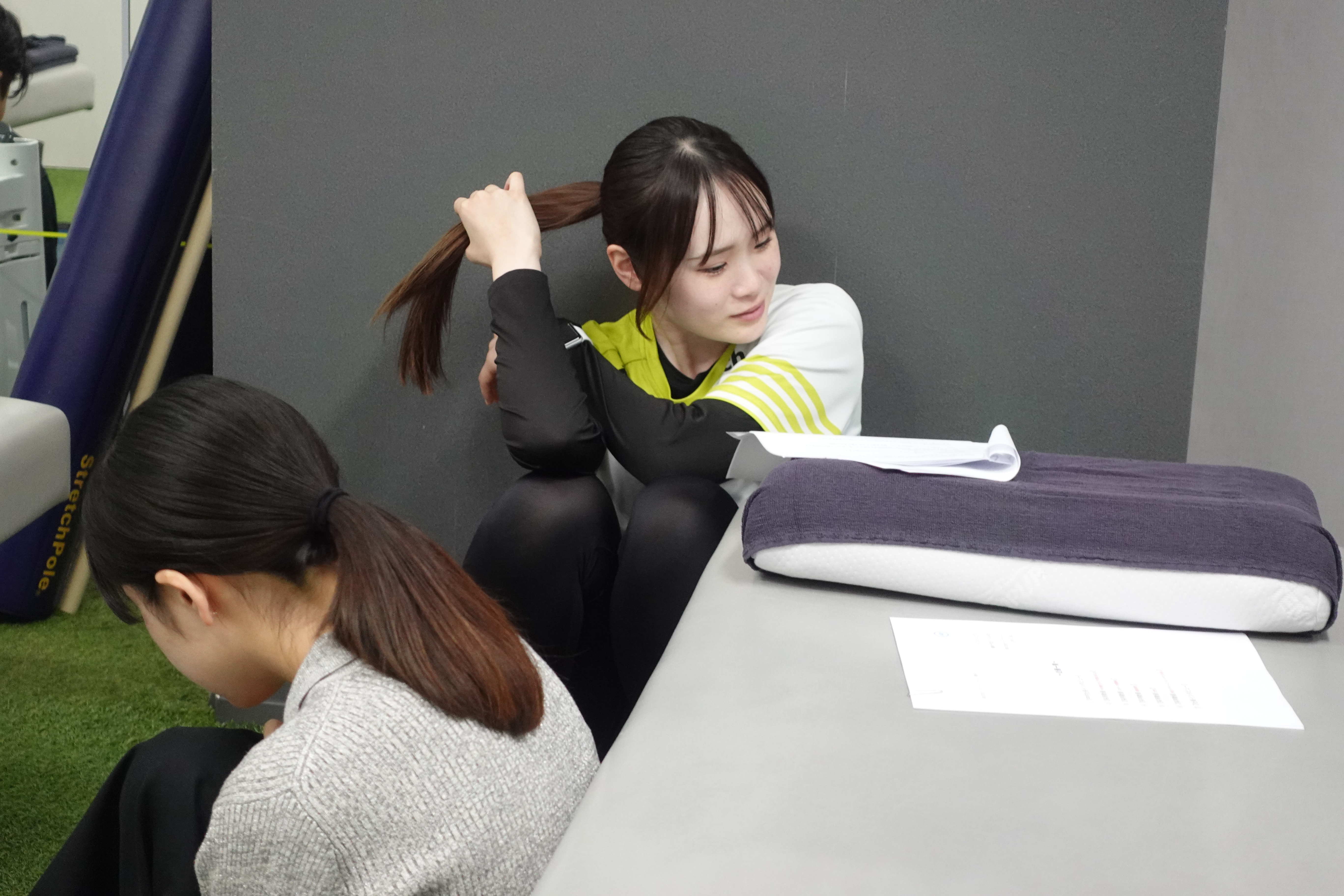 お客様と向き合うストレッチトレーナー