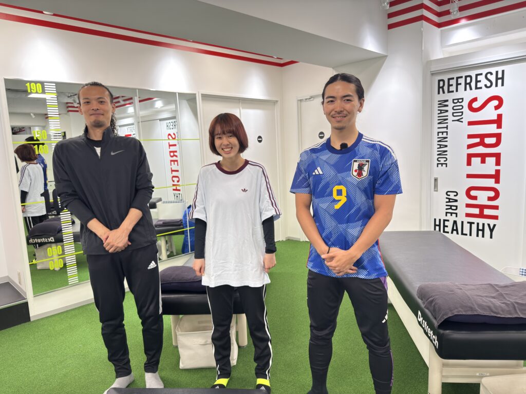 Dr.ストレッチで仲間と学び成長するスタッフ