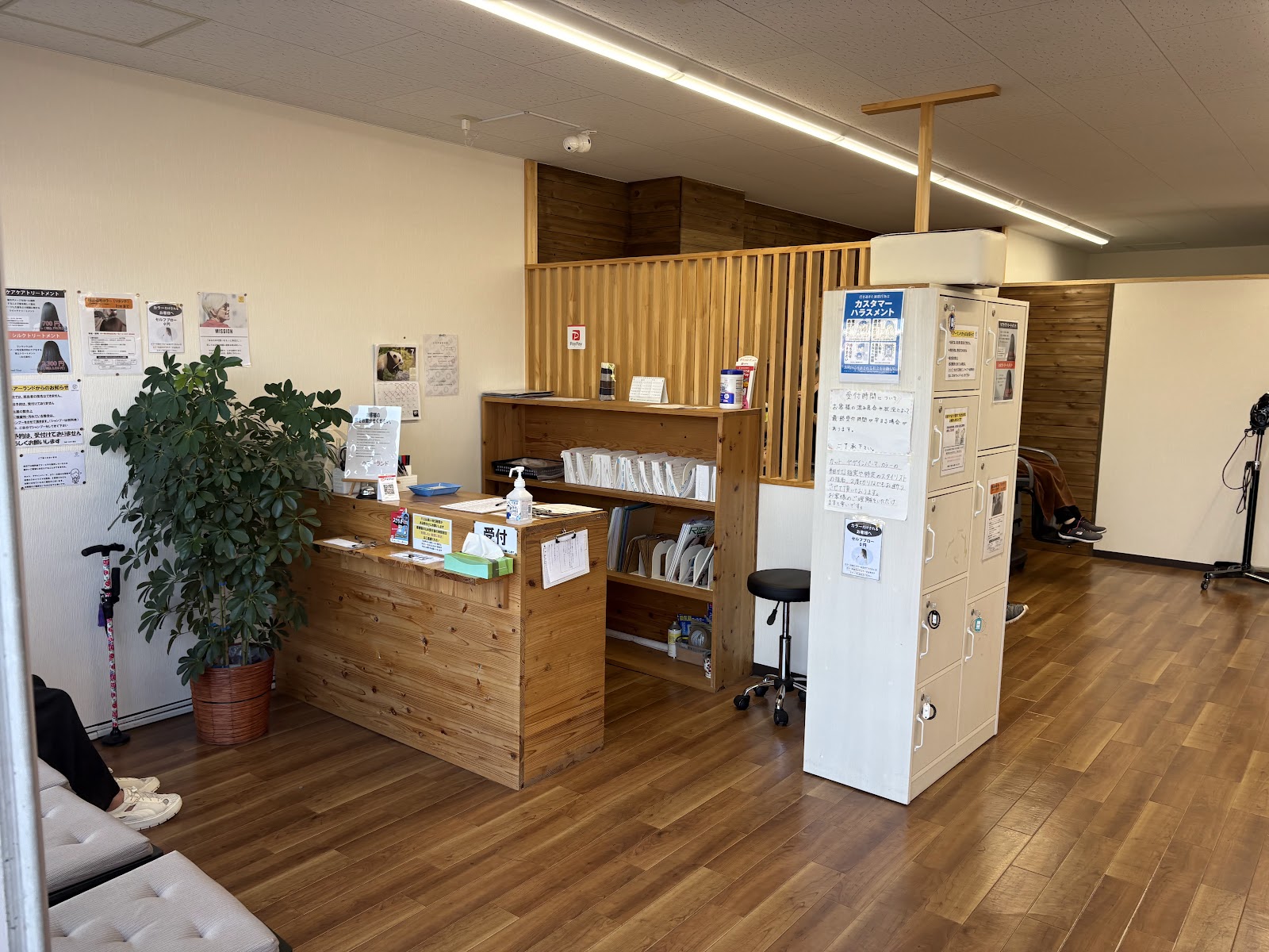 入間・東藤沢で初めて美容室を利用する方へ ヘアーランド入間東藤沢店の来店前確認ポイントに関連するソフネットジャパン / Dr.ストレッチ / ヘアーランドのヘアーランド入間東藤沢店の店舗・雰囲気の写真 1