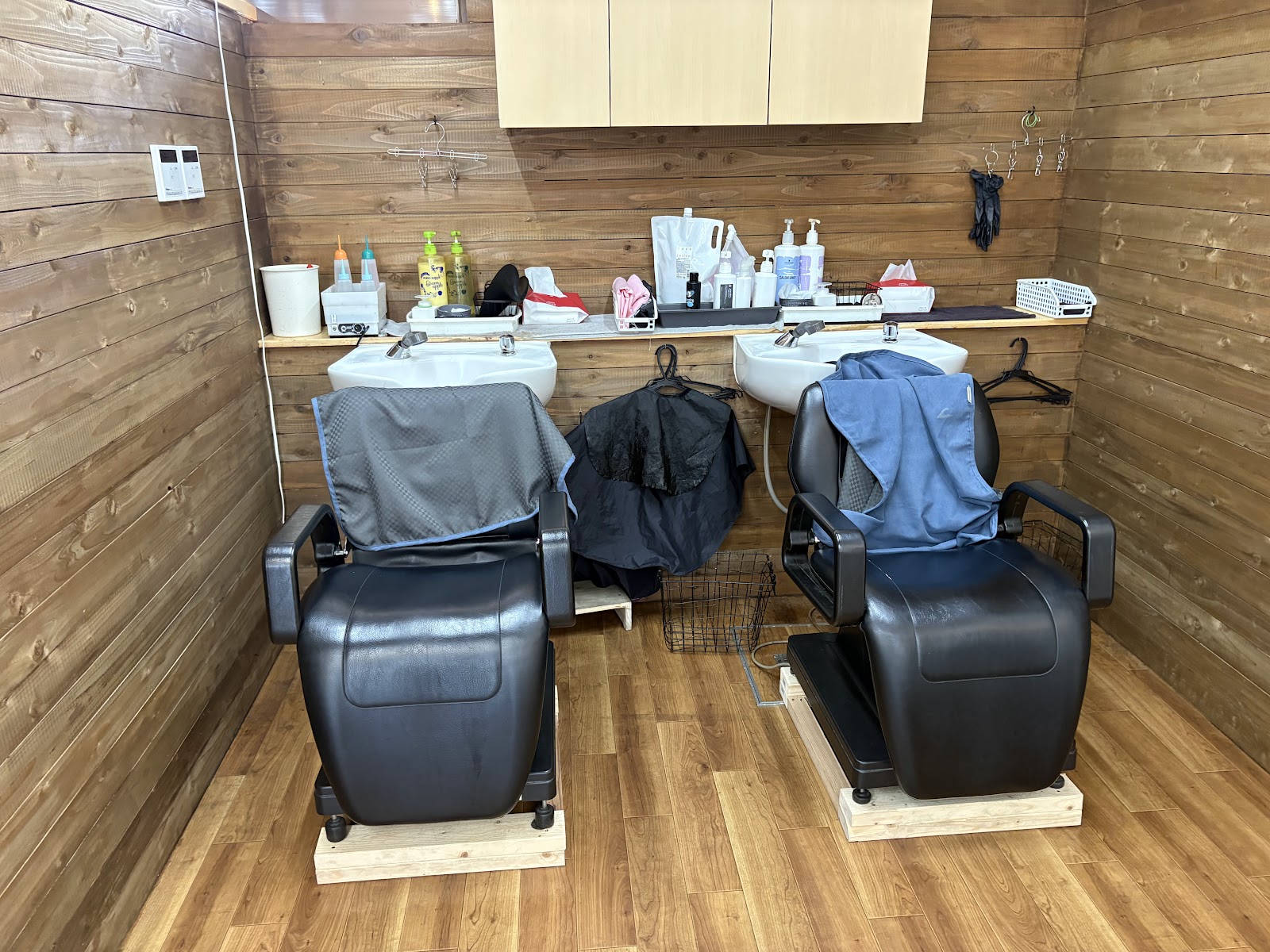 東大和で初めて美容室を利用する方へ ヘアーランド東大和店の来店前確認ポイントに関連するソフネットジャパン / Dr.ストレッチ / ヘアーランドのヘアーランド東大和店の店舗・雰囲気の写真 1