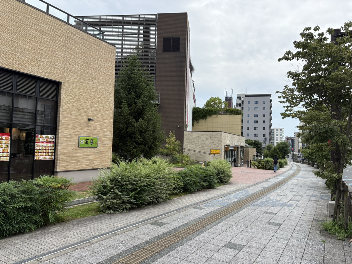 多摩平で日常のヘアケアとカットを見直したい方へ|ヘアーランドイオンモール多摩平の森店で初めて相談するときの準備に関連するソフネットジャパン / Dr.ストレッチ / ヘアーランドのヘアーランドイオンモール多摩平の森店の外観・景色の写真 2