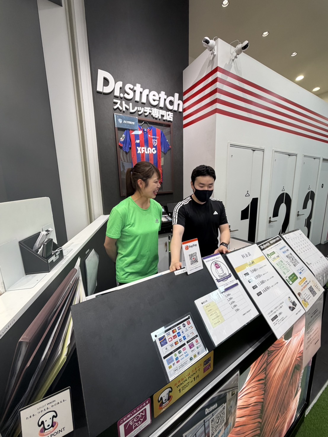 武蔵村山 猫背 ストレッチ|Dr.ストレッチイオンモールむさし村山店を選ぶ前の確認点に関連するソフネットジャパン / Dr.ストレッチ / ヘアーランドのイオンモールむさし村山店の店舗・雰囲気の写真 3