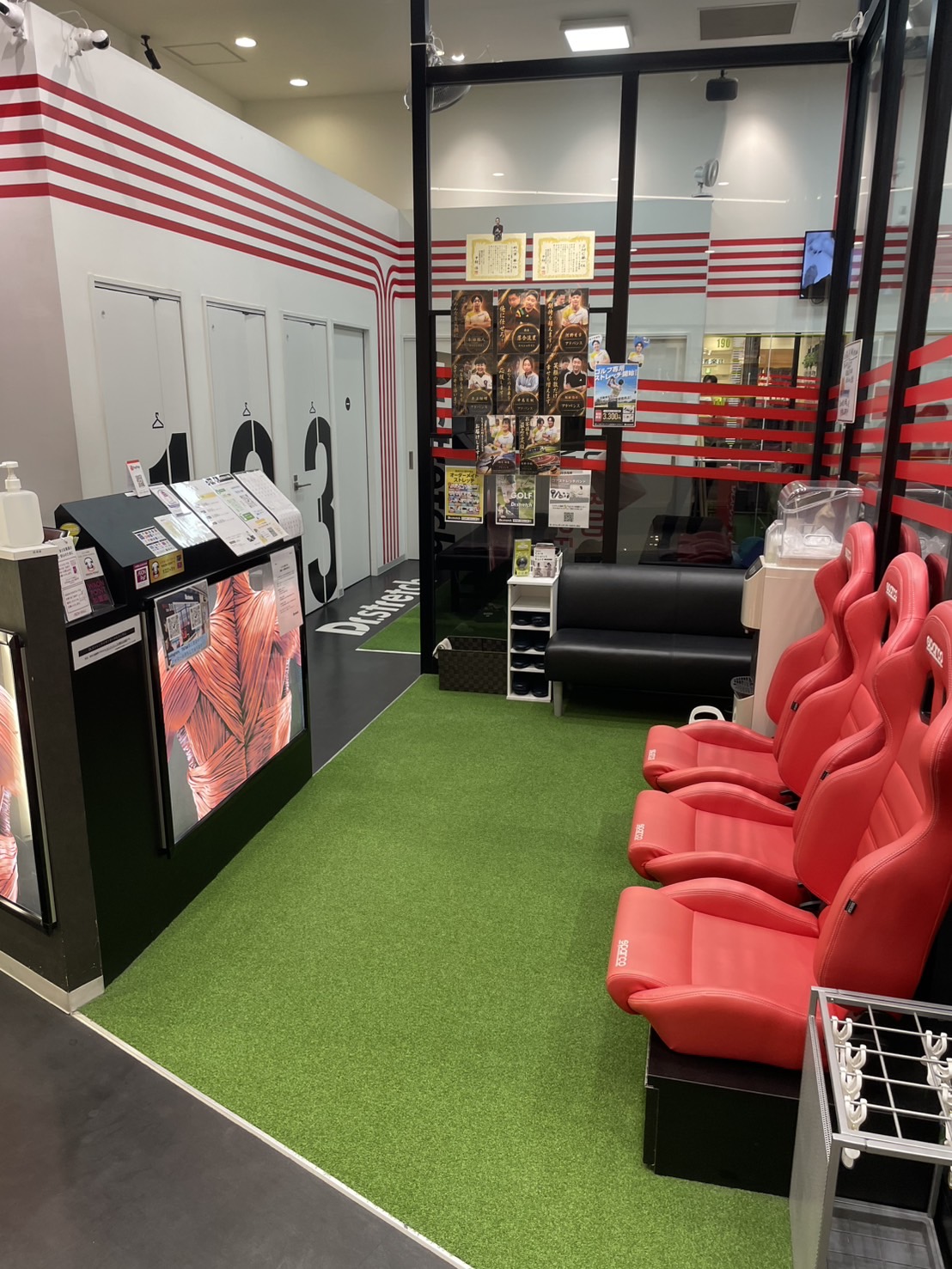 武蔵村山で初めてストレッチを受けたい方へ Dr.ストレッチイオンモールむさし村山店の予約前確認ポイントに関連するソフネットジャパン / Dr.ストレッチ / ヘアーランドのイオンモールむさし村山店の店舗・雰囲気の写真 3
