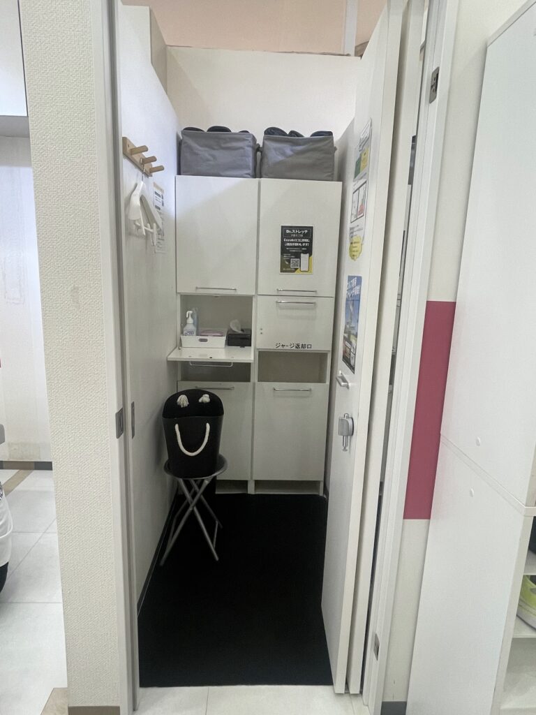 大宮でデスクワークで同じ姿勢が続いた後に体を整えたい方へ Dr.ストレッチ大宮そごう内店の予約前確認ポイント